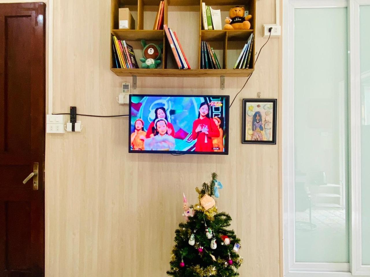 Cozy Homestay With Large Bed, Private Bathroom, Large Balcony Ανόι Εξωτερικό φωτογραφία